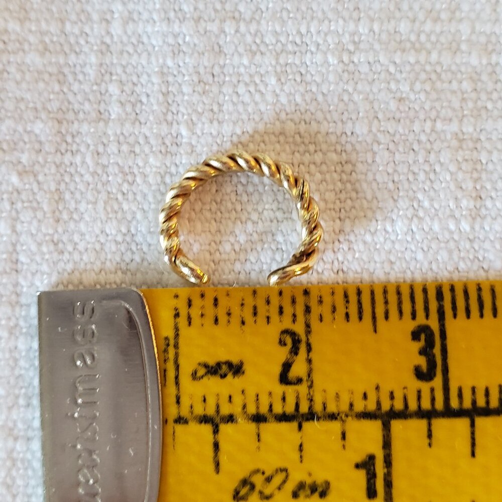 Ear cuff - Picture 2 of 2